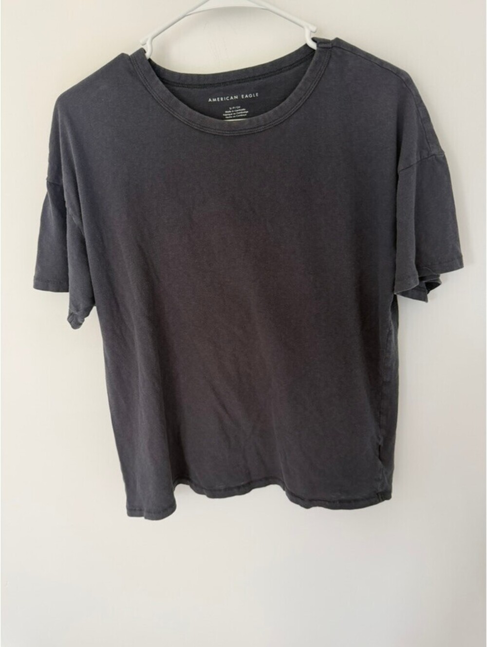 Women's American Eagle Outfitters T-Shirt